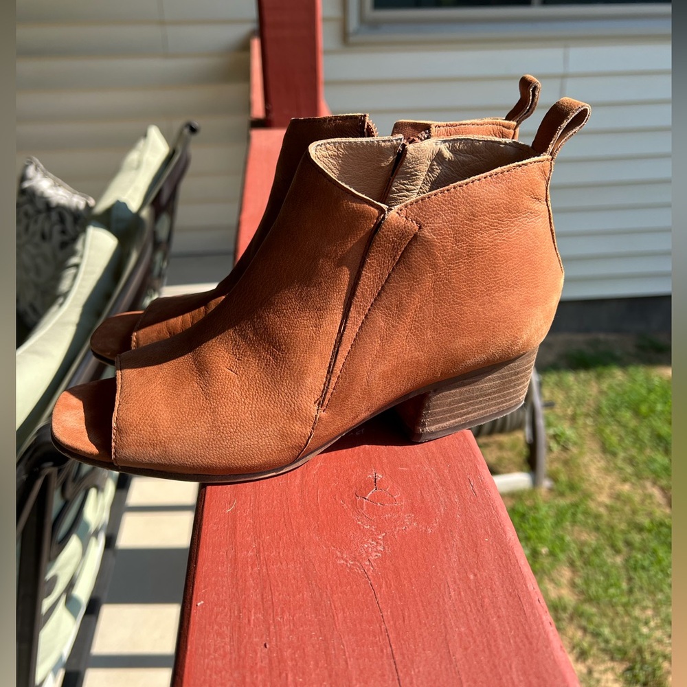 Corso Como Gamie Open Toe Ankle Booties in Saddle Brown - Size 6.5